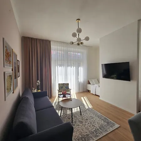 Thedozo - 1bdr Modern, Central, Newly Renovated * Saraievo